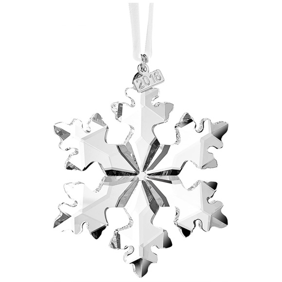 Swarovski large crystal snowflake Christmas ornament 5180210 new in box